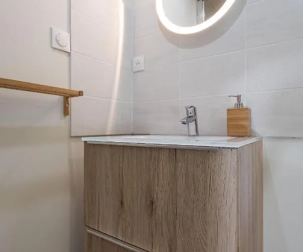 Les Hortillonnages_b&b Inn_centre Ville_terrasse_wifi_netflix 아파트